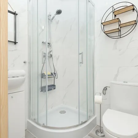 Unique With Free Parking In Only 500m From The By Renters * Sopot